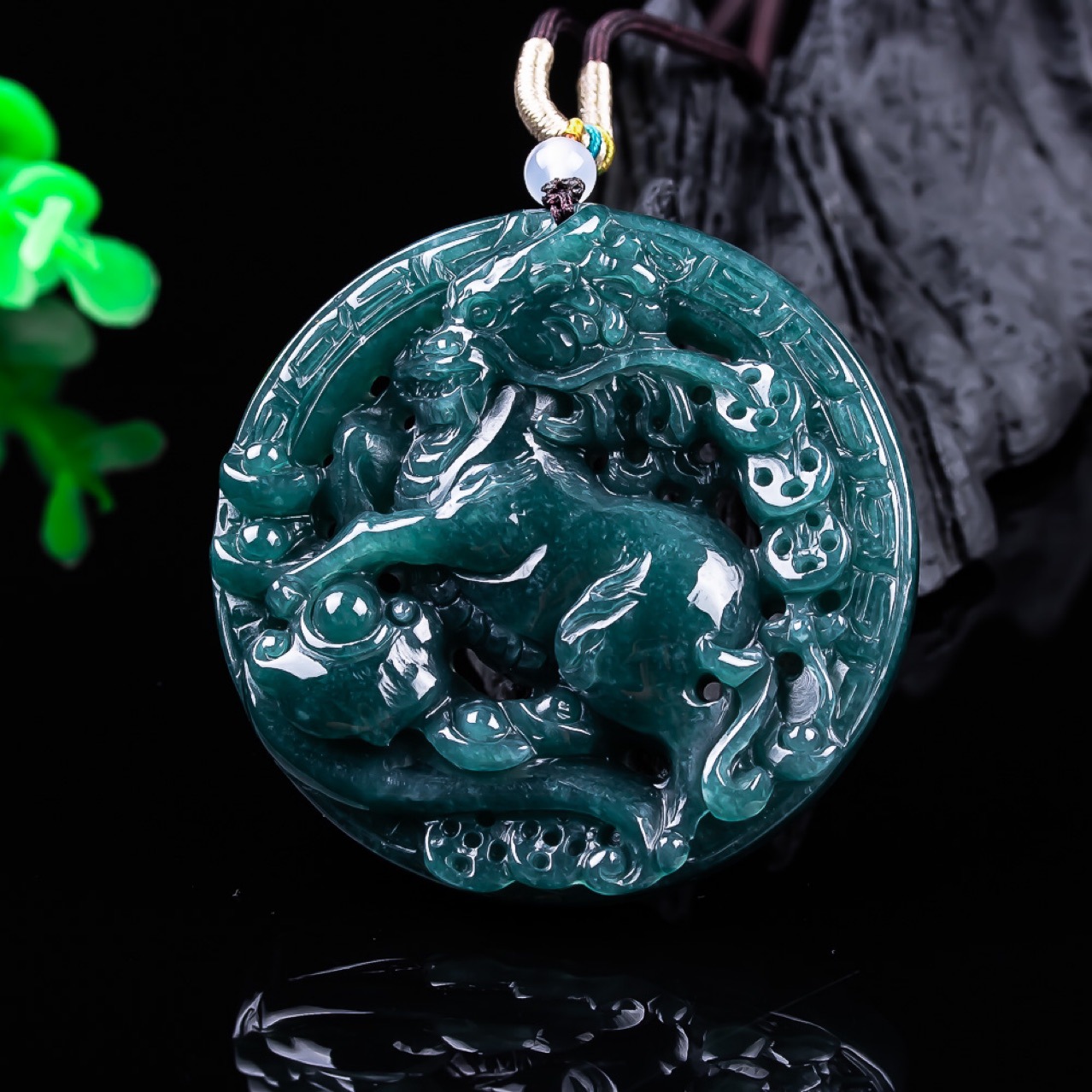Women Accessories Gift - Подвеска-дракон из бирманского жадеита, натуральный камень,